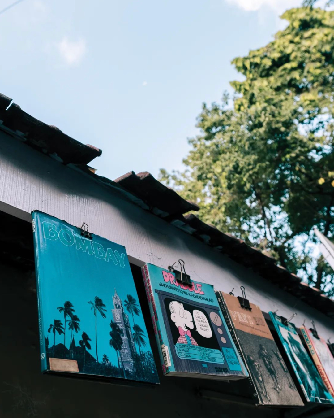 A photo by Rachna Chopra, exploring the people of Mumbai's relationship with books and reading, for Tata Literature Live | Tata Literature Live