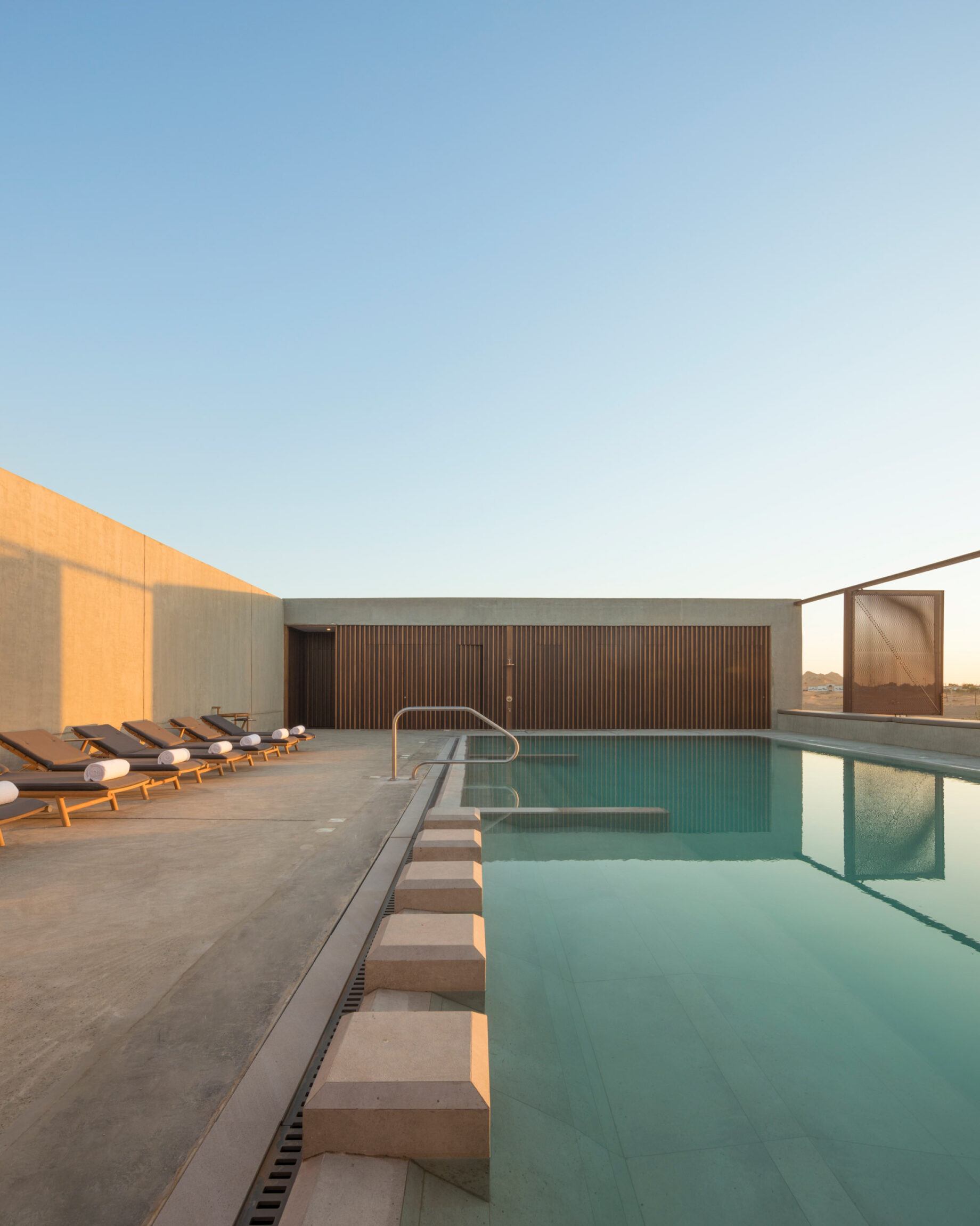 The minimalist pool at Mysk Al Faya Retreat, Sharjah