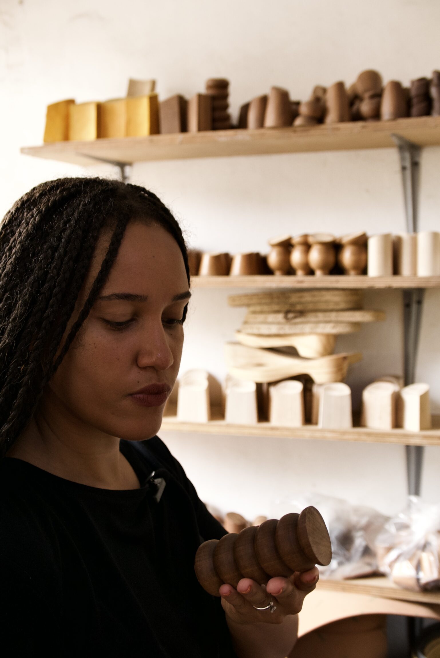 Akudo Iheakanwa in her studio