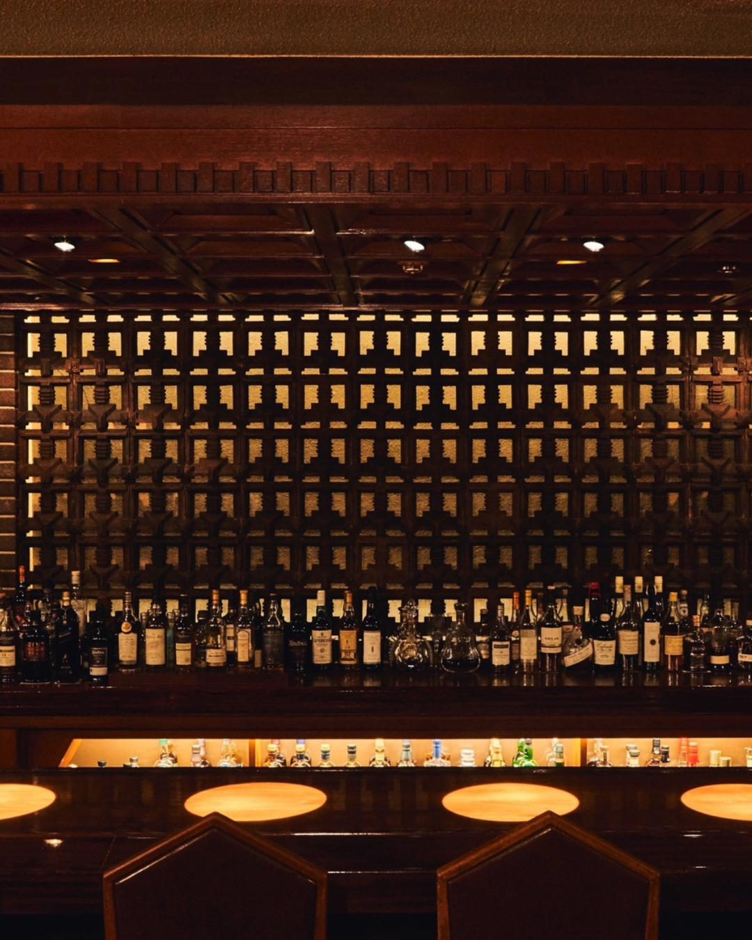 The best cocktail bars in Tokyo | The Frank-Lloyd Wright designed interiors of Old Imperial Bar