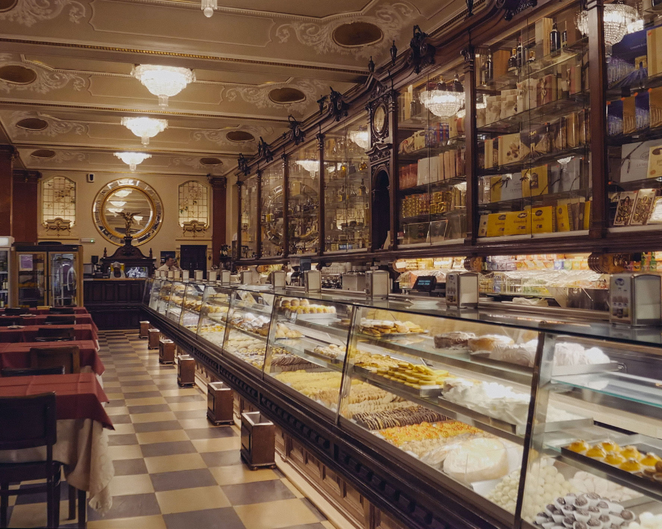 Pastries on display at Versailles, Lisbon