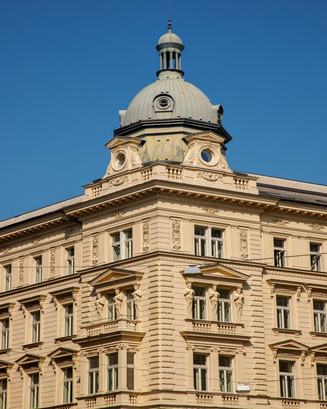 The grand and glorious exterior of Sir Prague hotel in Prague